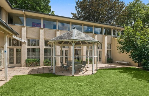 Burradoo Casa | Spacious 5-Bed House near Local Shops