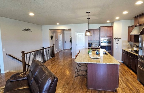 Northgate Casa | Spacious 5-bed house in North Colorado Springs near music venues and AF Academy