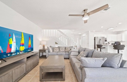 Melbourne Beach Casa | Spacious 5-bedroom house with WiFi, AC in marvelous Melbourne Beach