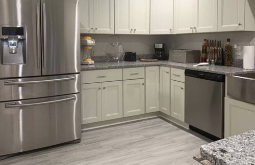 Norfolk - Virginia Beach Casa | Spacious 5 bedroom 4 bathroom