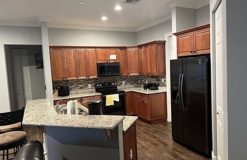 Port Saint Lucie Casa | SPACIOUS 5 BEDROOM RESIDENCE "GATHERINGS ALLOWED"