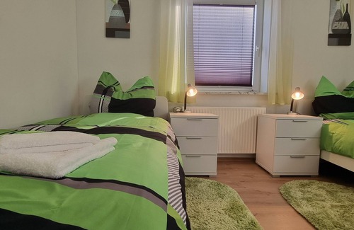 Hemmingstedt Casa | Spacious 5-bedroom house in Hemmingstedt with Wifi, free parking, terrace garden