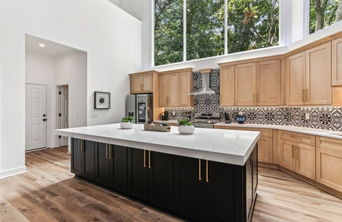 Tate Cabina | Spacious 5-bedroom, family-friendly lodge mountain house in charming Jasper