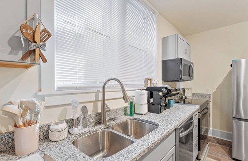 Wilmington Casa | Spacious 5-bedroom house in charming Wilmington with WiFi, AC