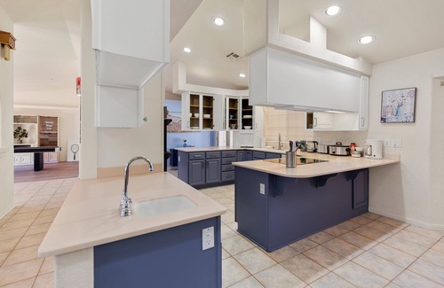 Las Vegas Casa | Spacious 5-bedroom house in brilliant Las Vegas with AC