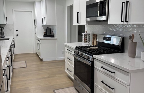 Allied Gardens Casa | Spacious 5-bedroom house in marvelous San Diego with Gameroom, WiFi, AC