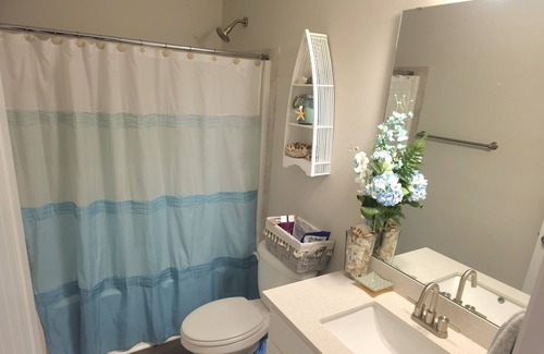 West End Casa | Spacious 5-bedroom house in peaceful West End. 8 minutes to PINEHURST #2!!!