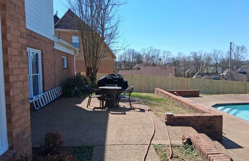 Cordova Casa | Spacious 5-bedroom house in awesome Memphis with WiFi, AC