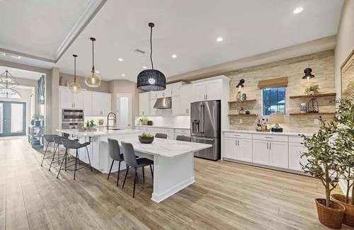 Parrish Casa | Spacious 5-bedroom house with WiFi and AC in charming Parrish