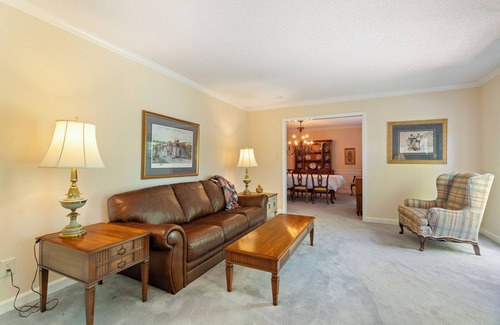 McMinn County Casa | Spacious 5-bedroom house in amazing Athens with AC