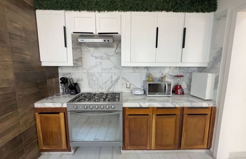 Boca del Río Casa | Modern 5BR Home*King bed*w/Pool/Next to Beach