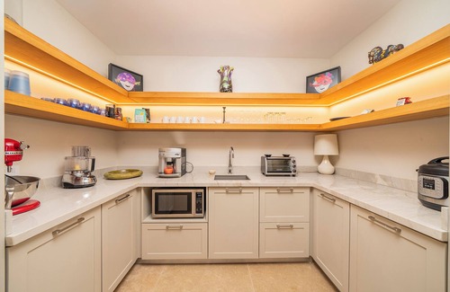 Playa Grande Casa | Spacious 5-bedroom ocean view house in Playa Grande