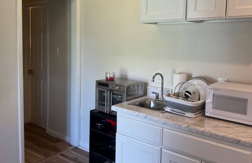 Fayetteville Casa | Spacious 5-bedroom house in awesome school district with WiFi