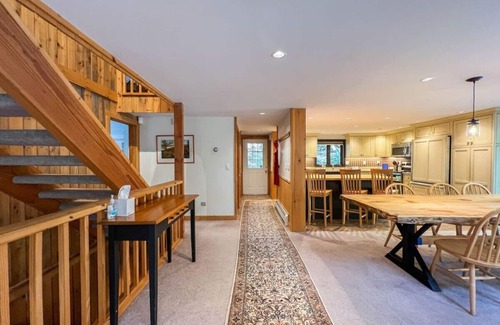 North Conway Casa | Spacious 5 Bedroom N. Conway Home | Best Location!