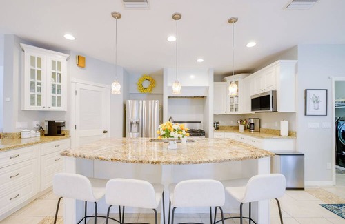 Vilano Beach Casa | Spacious 5-bedroom house in charming St. Augustine with WiFi, AC