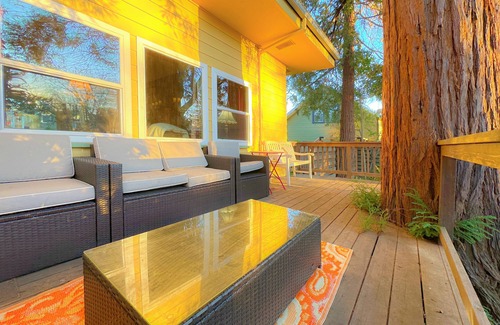 Cloverdale Casa | Spacious 5-bedroom wine country retreat in downtown Cloverdale
