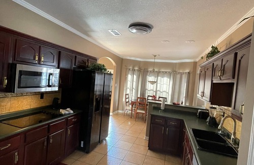 Cordova Casa | Spacious 5 BR- Plus open room with beds, Retreat in Cordova