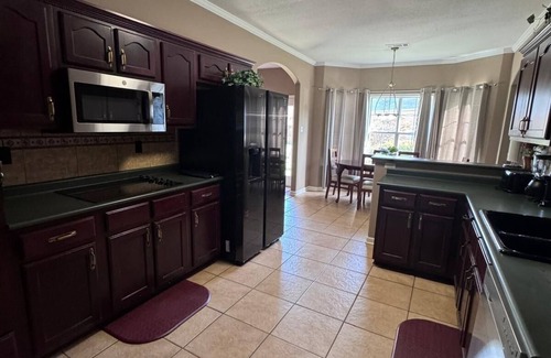 Cordova Casa | Spacious 5 BR- Plus open room with beds, Retreat in Cordova