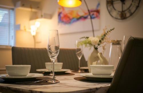 Sunderland Casa | Spacious 5B Sunderland Home for Groups & Families