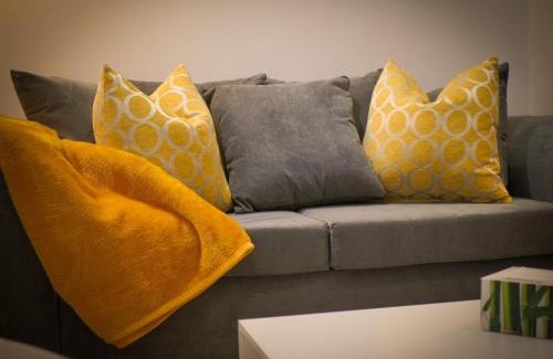 Sunderland Casa | Spacious 5B Sunderland Home for Groups & Families