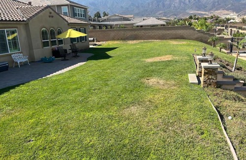 Rancho Cucamonga Casa | Spacious 5bdrm home, 1/2 acres, pool & amenities.