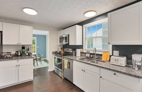 Westerville Casa | Spacious 5Bed Home near Easton!