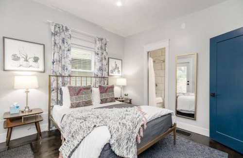 South Hyde Park Casa | Spacious 5BR/5.5BA Near Plaza & Museum