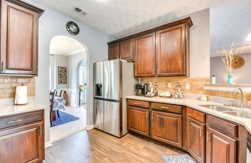 Hampton Casa | Spacious 5BR Oasis w/Pool + Deck
