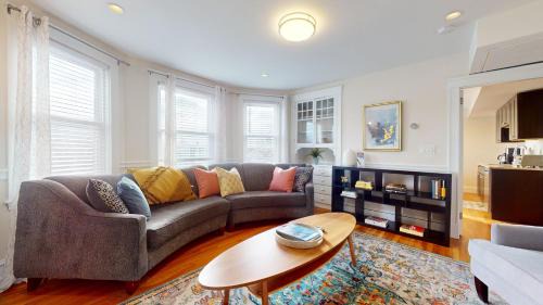 North Cambridge Apartamento | Spacious 5br W Ac, Near Harvard & Davis Sq
