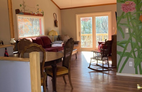 Moravian Falls Cabina | Spacious 6-bedroom lodge in peaceful Moravian Falls with WiFi, AC