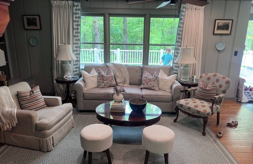 Saint Andrews Casa | Spacious 6-BR, On-Campus Home in Sewanee w/ Lovely Porch, Outdoor Fireplace & TV