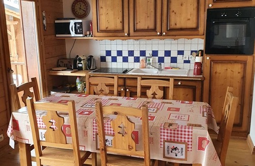 Cohennoz Apartamento | Apartamento para 6 personas con piscina, balcón y garaje cubierto, Crest-Voland