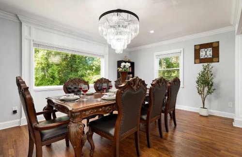 White Plains Casa | Spacious 6BR Getaway Game Room Firepit NYC