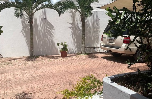 Ejidal Villa | Spacious 7-bedroom villa in Playa del Carmen with private infinity pool.