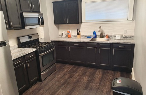 North Buffalo Casa | Spacious 8 bedrooms House