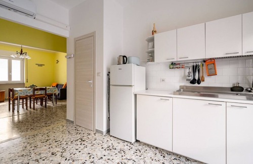 Casone Carpinelli Apartamento | Spacious 90 sqm apartment, ideal for 5 people, located on the first floor of a building WITHOUT elevator (stairs to access it). The accommodation is located in Pieve, a splendid village characterized by a typical Tuscan atmosphere.The apartment consists