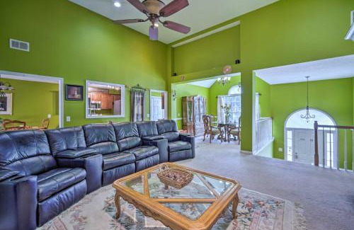 Acworth Casa | Spacious Acworth Home with Deck about 1 Mi to Lake
