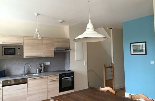 Chatel-Guyon Casa | Spacious and bright townhouse