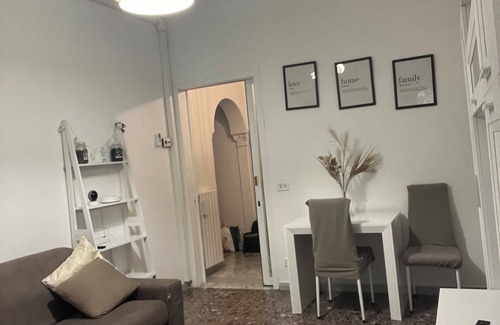 Quartiere XXI Pietralata Apartamento | Spacious and bright apartment Rome Tiburtina Station and Metro B area
