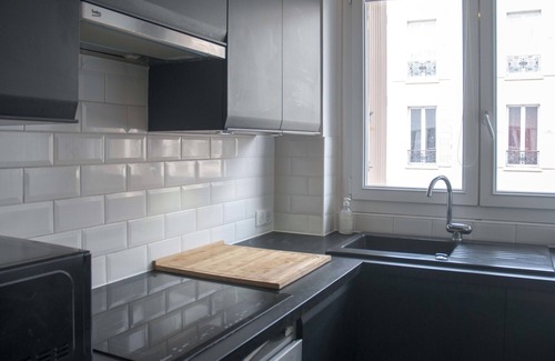 Clichy Apartamento | Spacious And Bright Apt Located In Clichy!