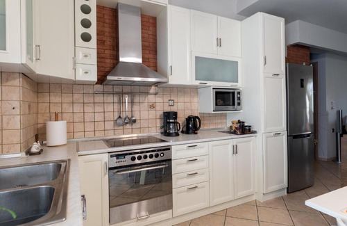Xanthi Apartamento | Spacious and bright