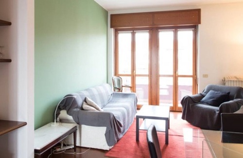 Lambrate Casa | Spacious and bright one bedroom apartment
