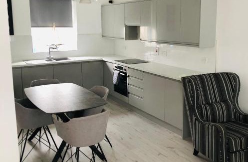 Ballycastle Apartamento | Spacious and Bright Town Centre Apartment