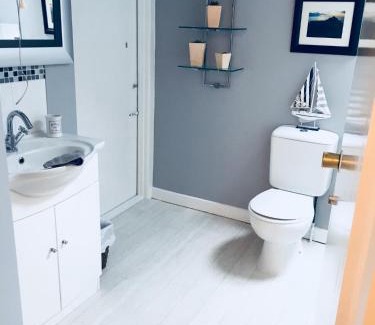 Ballycastle Apartamento | Spacious and Bright Town Centre Apartment