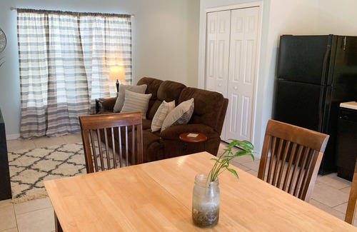 Minneola Apartamento | Spacious and charming 1-bedroom apartment in delightful Minneola
