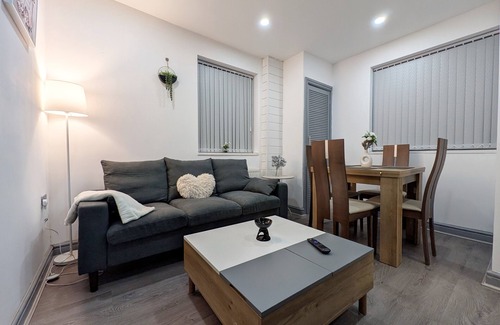 Clayton Apartamento | Spacious and Comfortable Modern Rooms