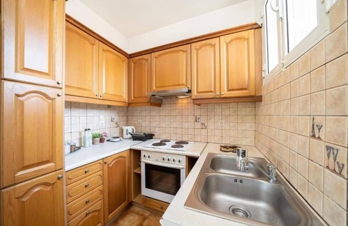 Sami Casa | Spacious and comfortable house within very short walking distance to beach