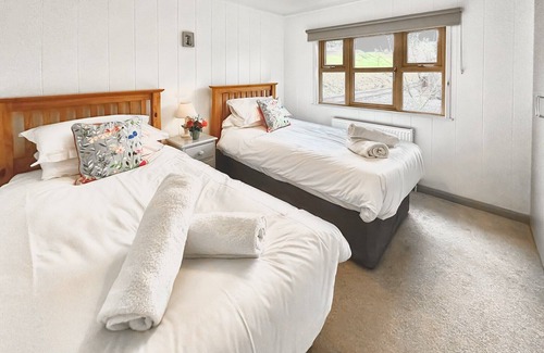 Westcott Cabina | 2 bedroom accommodation in Cullompton