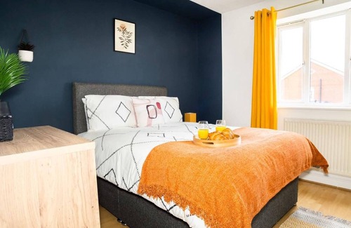 Haydock Casa | Spacious and cozy 2-bedroom In Haydock