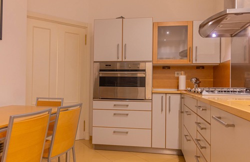 El Viso Apartamento | Apartamento Amplio y Elegante en Paseo de la Habana